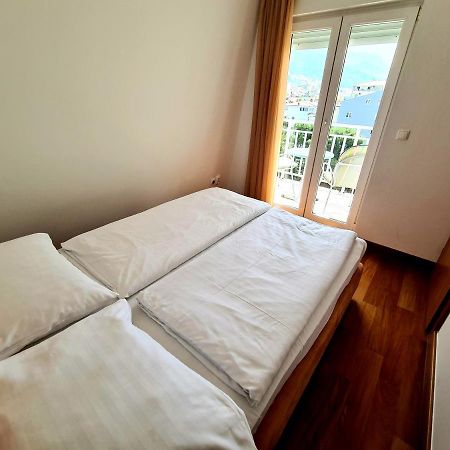 Apartments Veronika Макарска Екстериор снимка