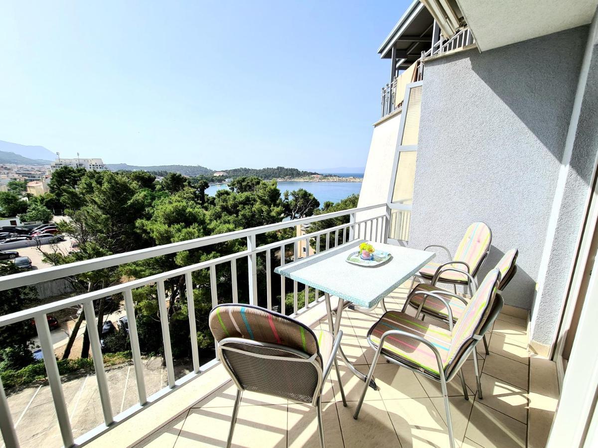 Apartments Veronika Макарска Екстериор снимка